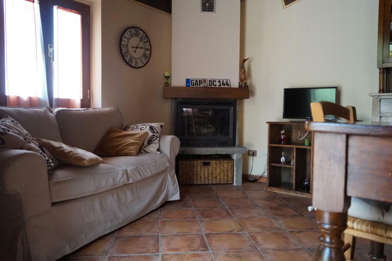 Il Borghetto Di Carra Apartamento Talla Exterior foto