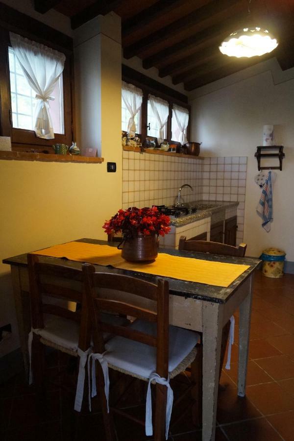 Il Borghetto Di Carra Apartamento Talla Exterior foto